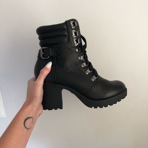 MIA Annamaria Bootie